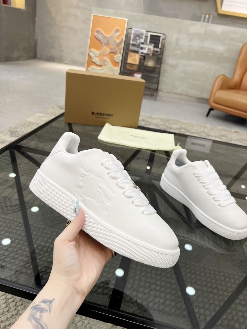 Burberry Sneakers